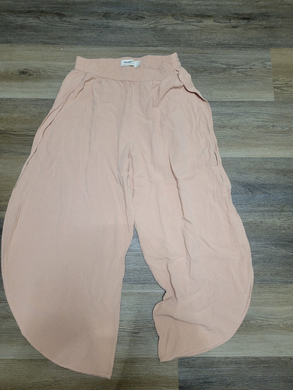 Pull & Bear peach wide leg pants in a M